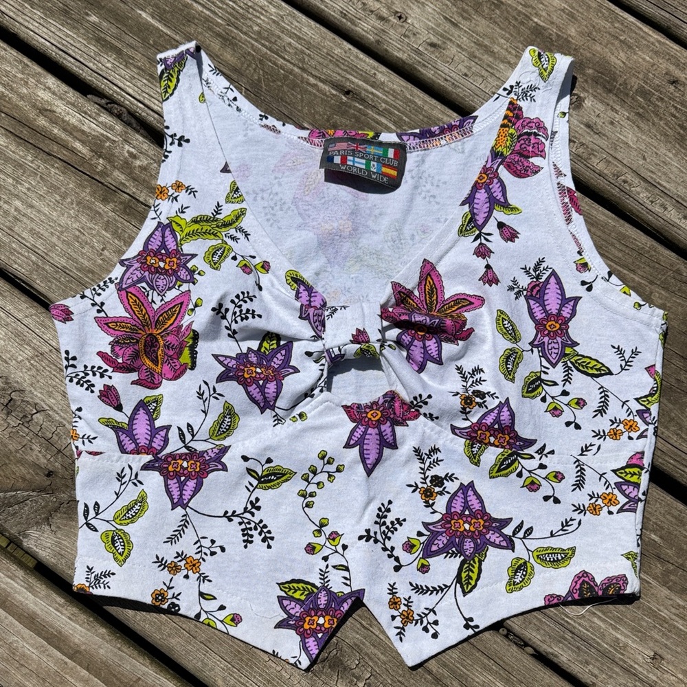 1990s cropped keyhole tank